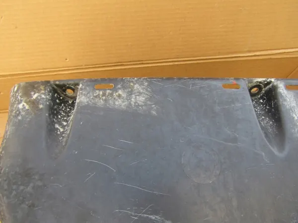 Protection de plancher Mercedes W124 - Pièce OE d'origine image 3