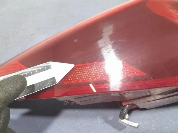 Luz trasera izquierda Kia Sportage IV EU 92401-F1500 image 5