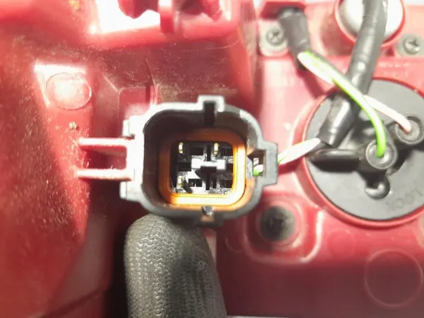 Luz trasera izquierda Kia Sportage IV EU 92401-F1500 image 8