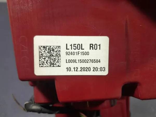 Luz trasera izquierda Kia Sportage IV EU 92401-F1500 image 9