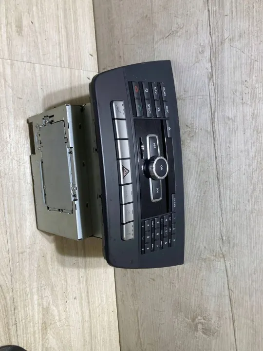 Rádio Navi Mercedes W204 OEM A2049006909 image 2