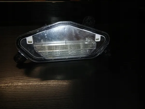 Feu de recul KIA OEM 924A3-R2000 pour Sportage V 2015-2025 image 2