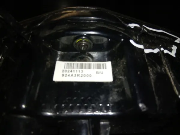 Feu de recul KIA OEM 924A3-R2000 pour Sportage V 2015-2025 image 3