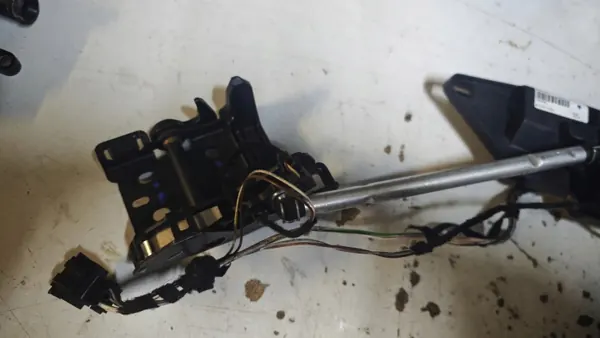 Audi A5 8T takluckemotor OEM 0390203355 image 4