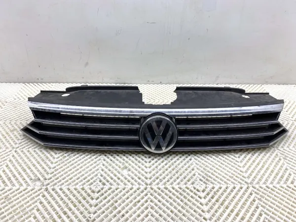 Grille OEM 3G0853653 pour VW Passat B8 Break image 2