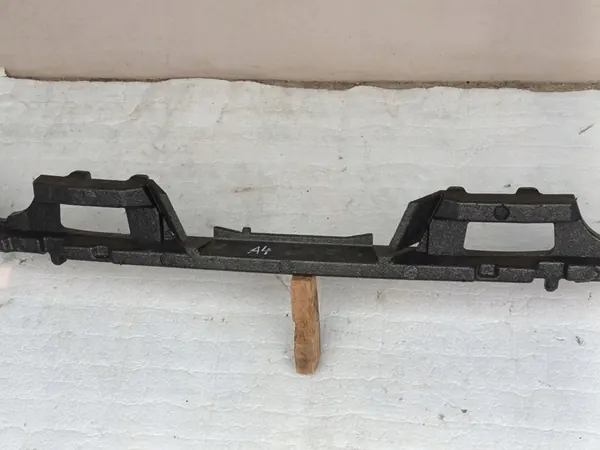 Audi A4 Etupuskuri Imu OE image 3