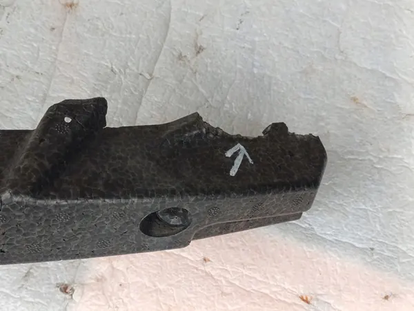 Audi A4 Etupuskuri Imu OE image 5