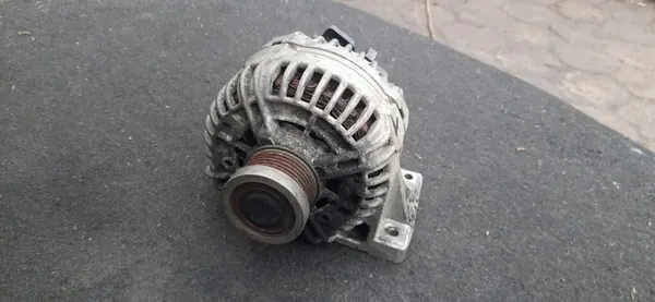 Vaihtovirtageneraattori Volvo 2.4D XC90 OE 30667788 image 2