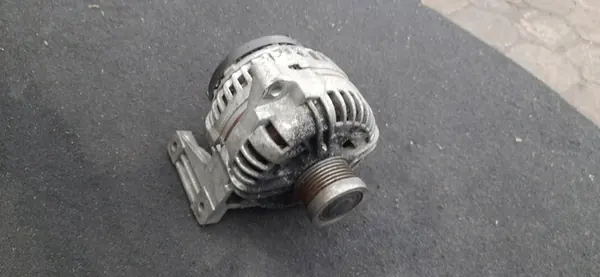 Vaihtovirtageneraattori Volvo 2.4D XC90 OE 30667788 image 7