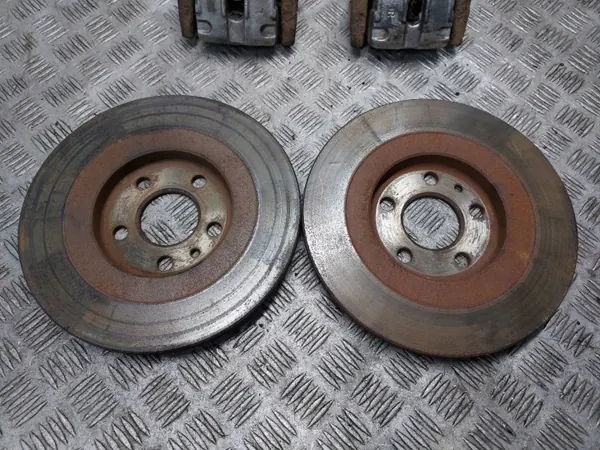 OEM 546456 Achterremmen schijven & remklauwen Peugeot 807 image 3