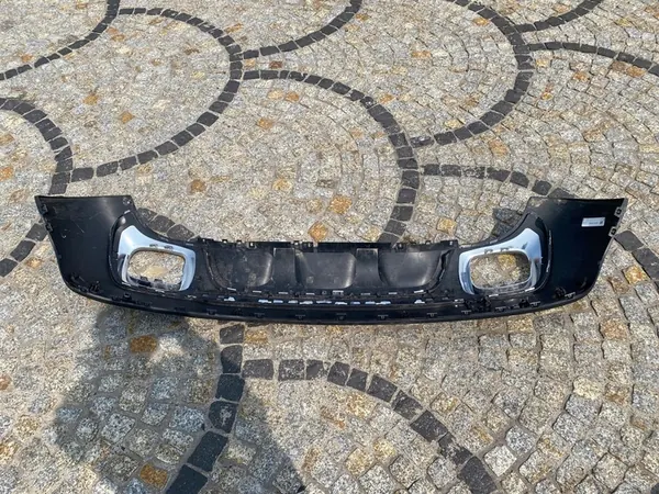 MERCEDES 247 GLB Bakre Stötfångare Spoiler Krom - OEM image 10