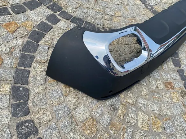 MERCEDES 247 GLB Bakre Stötfångare Spoiler Krom - OEM image 3