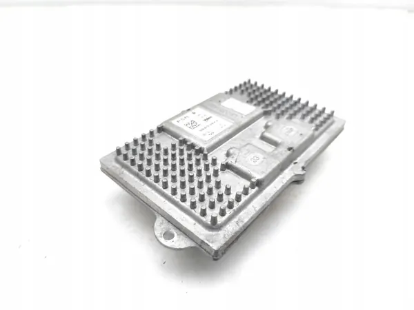Módulo de nivelamento farol Xenon OEM 90093044 para Peugeot 3008 image 4