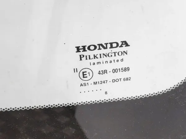 Honda OEM 43R001589 framruta för Civic VII Coupé image 3