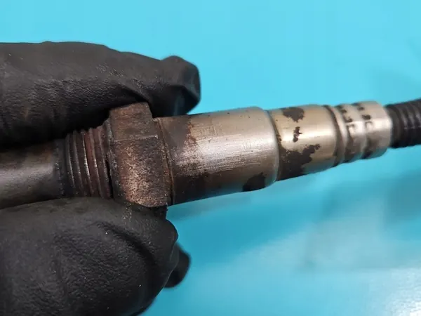 Sensor Lambda Nissan Note E11 1.4 16V 88KM OEM 226A08U300 image 4