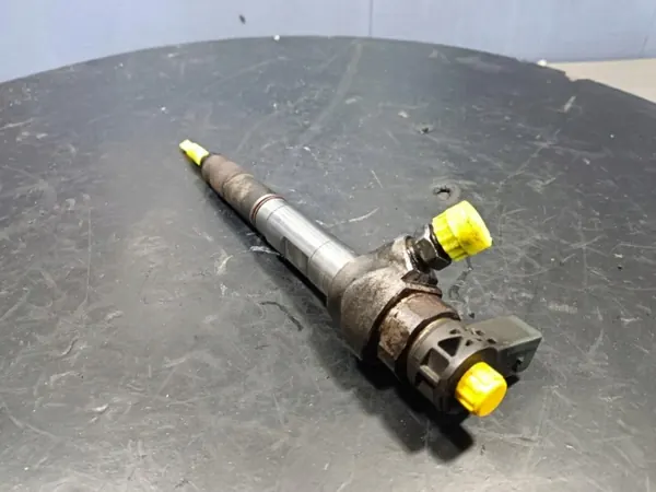 Inyector Skoda OE OEM 04L130277AE para Superb III image 3