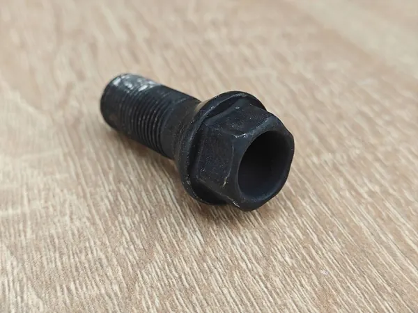 Parafusos de Roda Originais BMW G30 Completo image 5