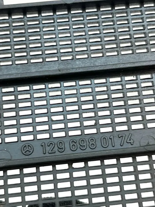 Mercedes-Benz SL R129 Koriaosa OEM A1296980174 image 8