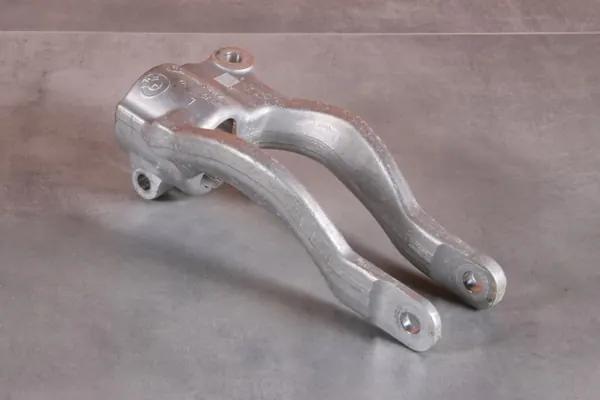 OEM 6865929 Vorderer Linker Stoßdämpferhalter BMW 5er image 6