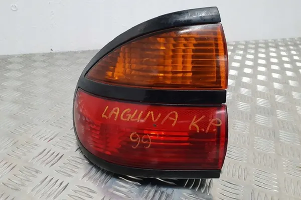 Luz trasera izquierda RENAULT LAGUNA I 7700420122 image 2