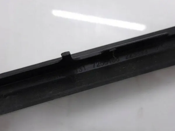 BMW 3 F30 F35 F31 Moldura de janela dianteira direita image 2