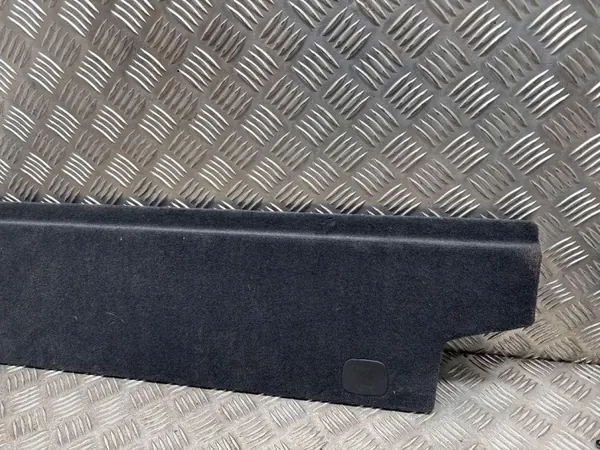 Tapis de coffre BMW X5 G05 OEM 5A0B6D5 - État utilisé image 4