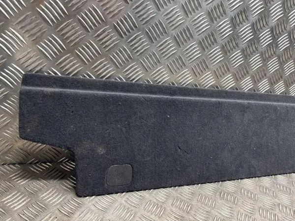 Tapis de coffre BMW X5 G05 OEM 5A0B6D5 - État utilisé image 5