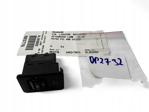 Mitsubishi L 200 Light Level Switch MR489690 image 3