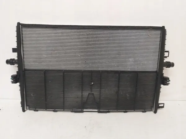 Radiateur d'eau Tesla Model Y/3 OEM 1607811-00-B image 2