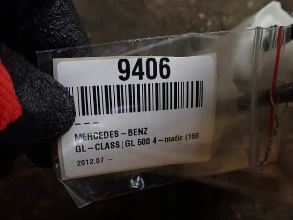 Mercedes-Benz GL X166 Bränslepump OEM A1664701094 image 7