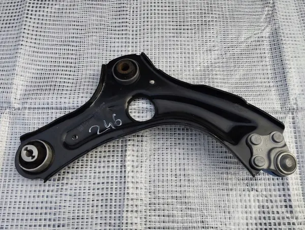 Braccio di Controllo Anteriore Sinistro RENAULT CLIO V 545056028R image 4