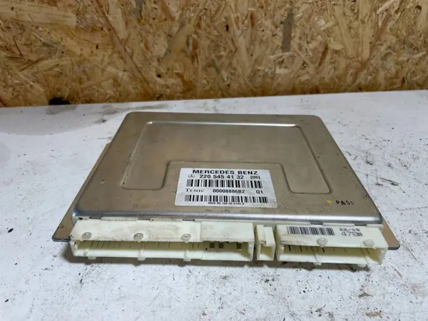 Module Airmatic Mercedes OEM 2205454132 pour W220 image 2