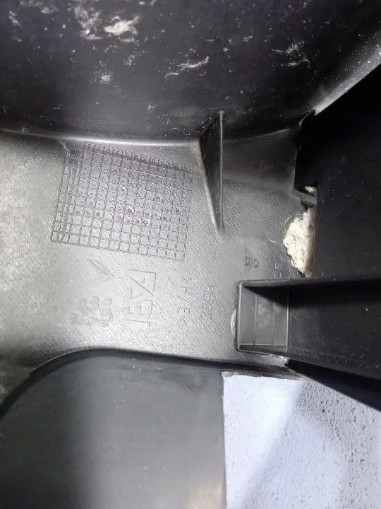OEM 9683815280 Vorderer Rechter Radlauf image 5