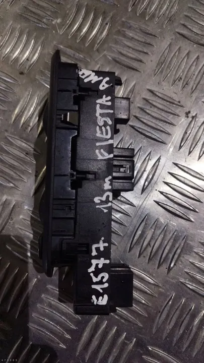 Brytare Ford Fiesta 2013 8a6t14a132cc image 2