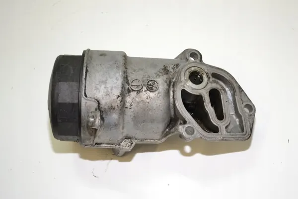 Oljefilterhus Mercedes W211 3.0 CDI A6421800010 image 2