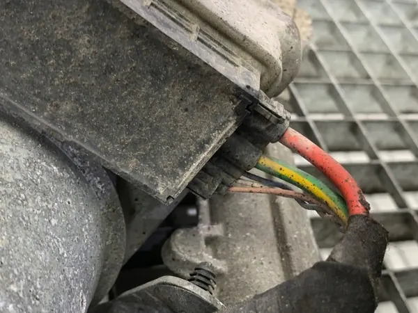 Crémaillère de direction OEM 9832064180 pour Citroen C4 Cactus image 6