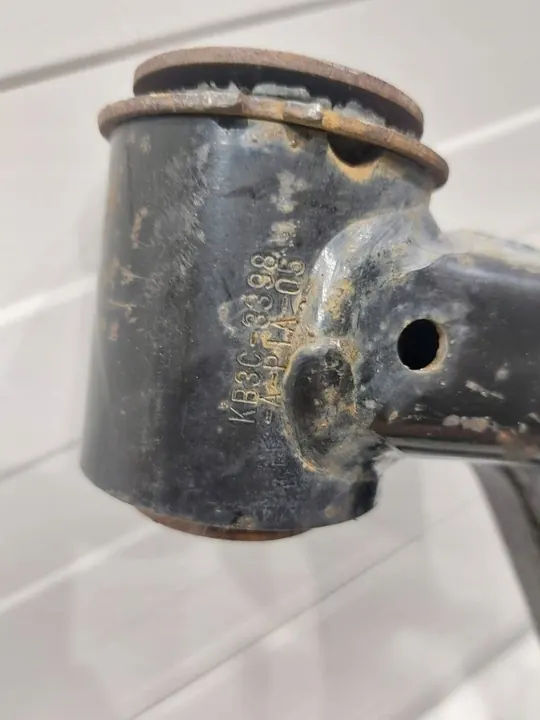 Nedre främre kontrollarm höger Ford Ranger 2019 OEM image 4