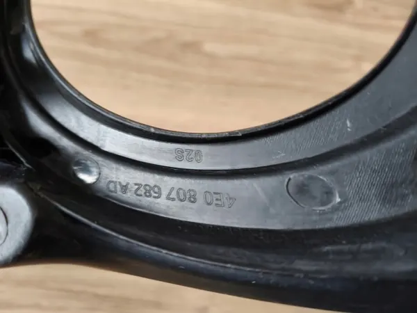 Audi Stoßfängergitter OEM 4E0807682AD01C - Gebraucht image 7