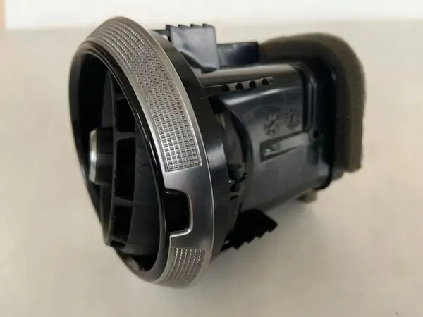 Instrumentbrädans ventilationsgall OEM 81A820901B för Audi A3 Limousine image 2