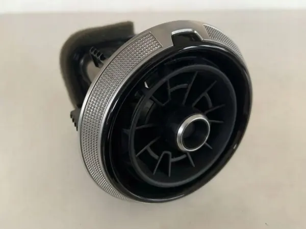 Instrumentbrädans ventilationsgall OEM 81A820901B för Audi A3 Limousine image 3