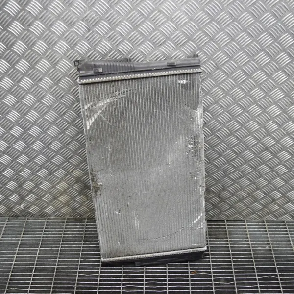 BMW 2 Coupe F22 F87 Koeler 2016 OEM 15272311 image 4
