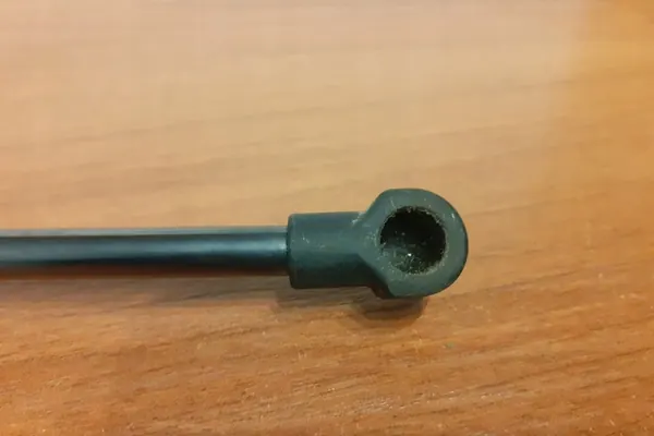 Atuador de porta-malas direito VW GOLF VII 5G6827550G image 5