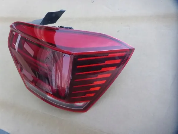 Luz trasera derecha VW POLO VI 2017 2G0945096B image 6