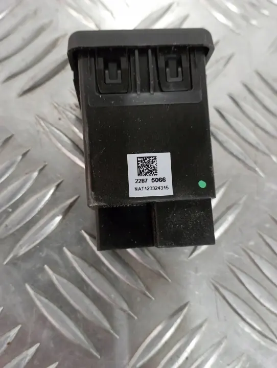 Gebrauchtes Opel OE Teil OEM 22875066 für Insignia A image 3