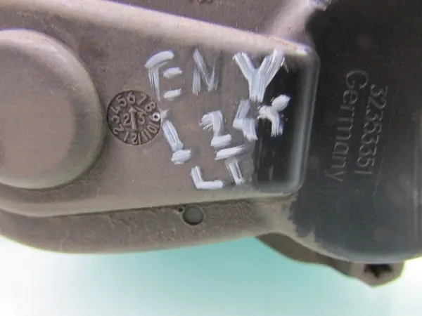 HONDA e:NY1 24R Linker Hinterer Bremssattel 32353351 image 5