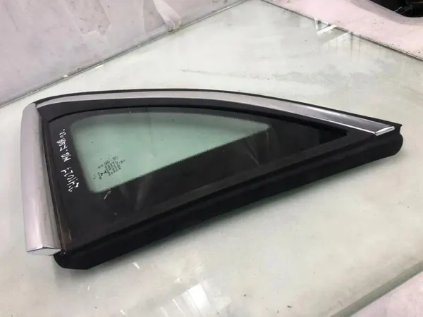 Bakre höger ruta OEM 2476705800 Mercedes EQA 2022 image 2