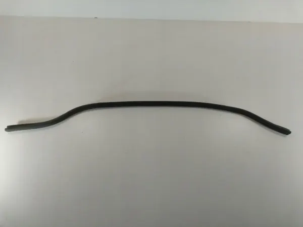 OEM 1K0823723B Moottorikannen tiiviste VW Jetta V:lle image 2