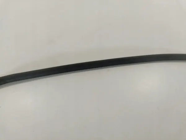 OEM 1K0823723B Moottorikannen tiiviste VW Jetta V:lle image 3