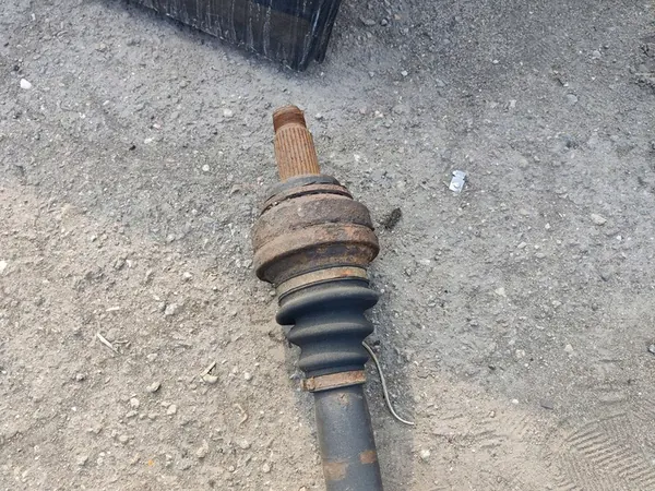 BMW 5 E60 E61 2006 Bakre halvmåne OEM 7521630 image 4