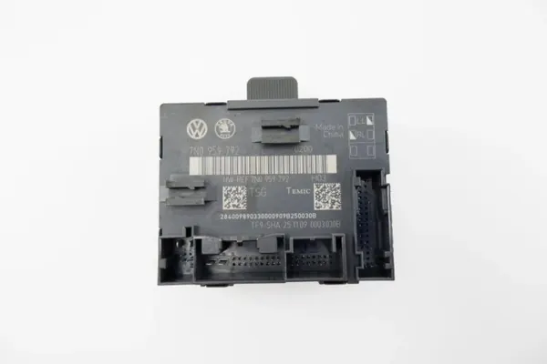 Módulo controle porta dianteira direita OEM 7N0959792 image 2